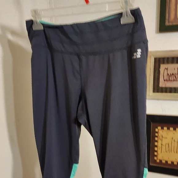 BCG Green and Black Athletic Leggings - Picture 4 of 7